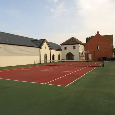 Sunrise Corner, The Bay Filey, Wi-fi, Pets, Pool * Filey
